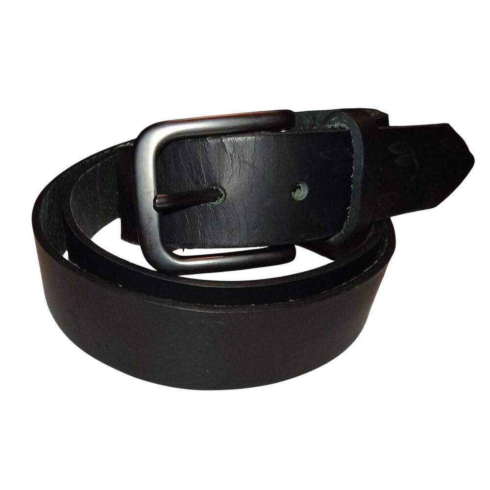 Timberland black leather belt Size 42. Width 1.25". Durable Casual Work Matte te